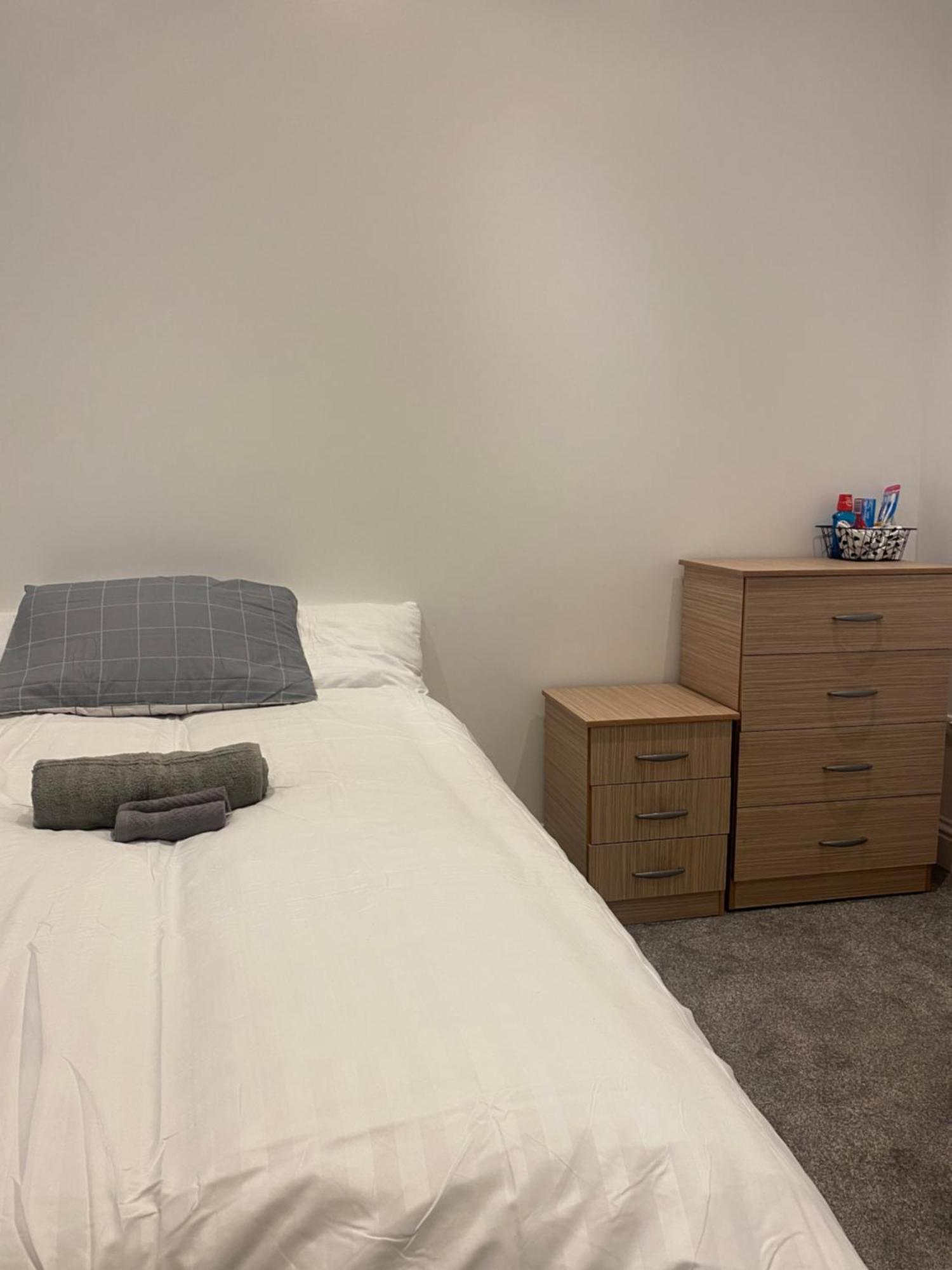 شقة Cosy House In Newham لندن المظهر الخارجي الصورة